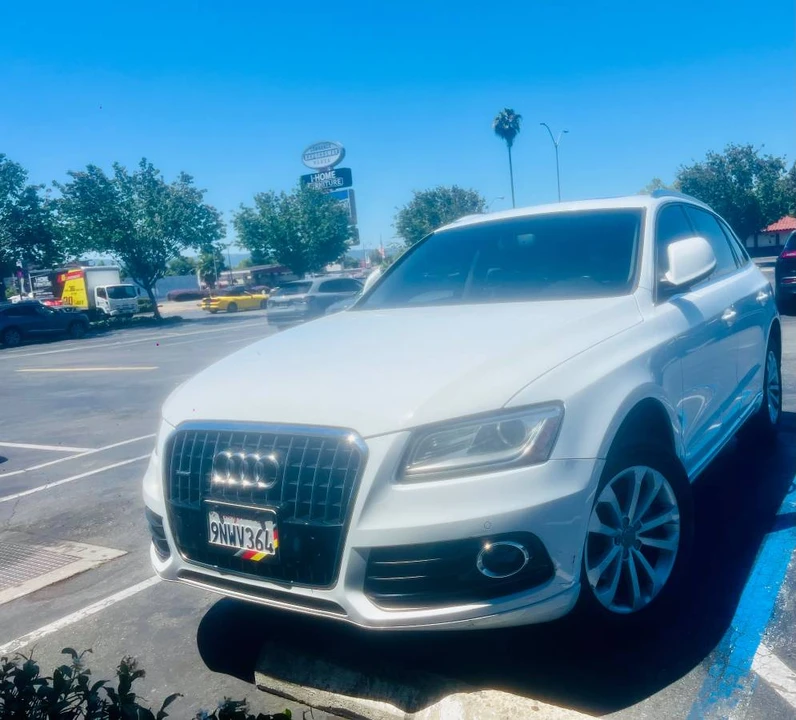 2013 Audi 8R Q5 - Image 12 of 13