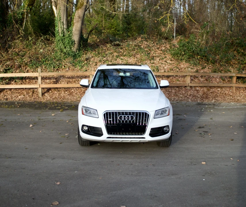 2013 Audi 8R Q5 - Image 5 of 31