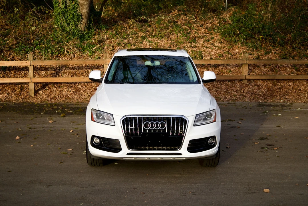 2013 Audi 8R Q5 - Image 6 of 31