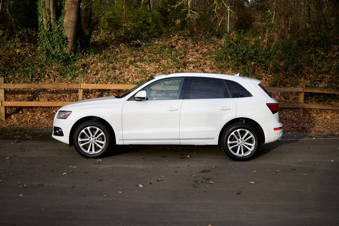 2013 Audi 8R Q5 - Image 13 of 31