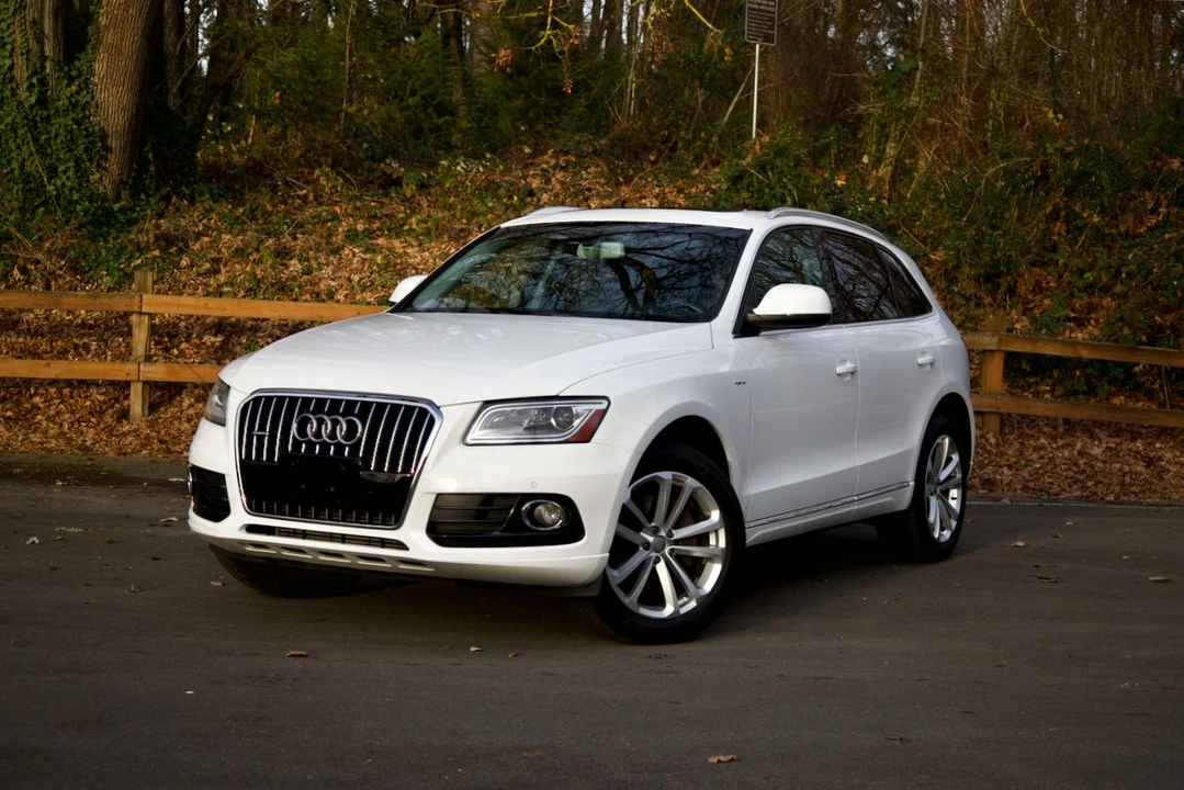 2013 Audi 8R Q5 - Image 10 of 31