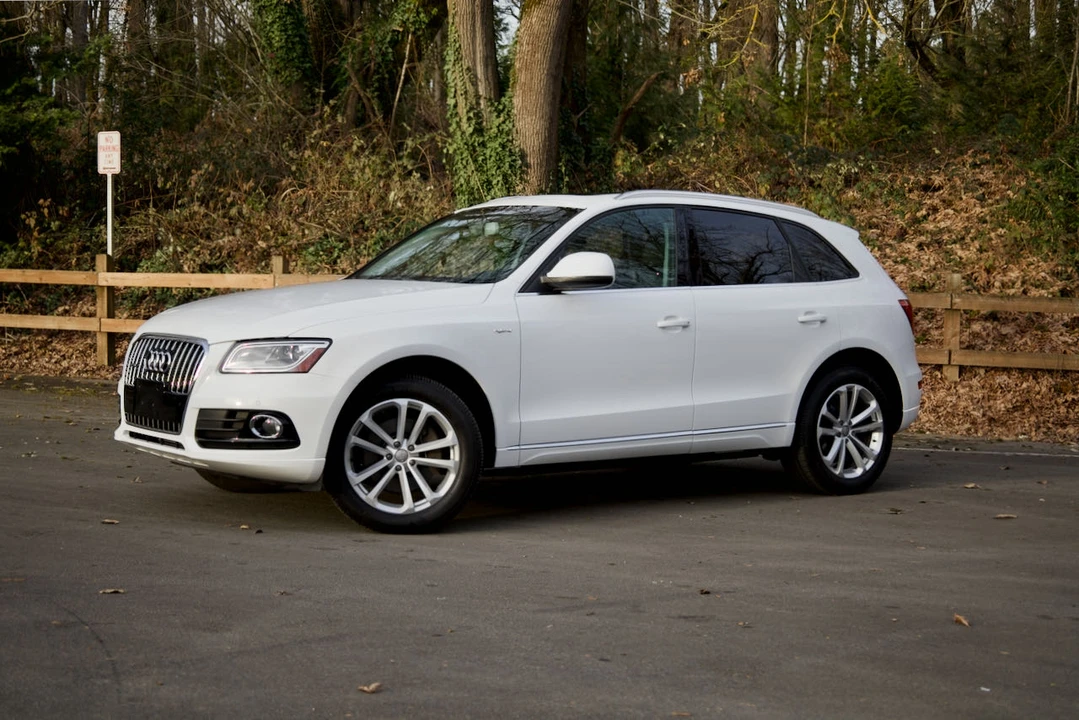 2013 Audi 8R Q5 - Image 12 of 31