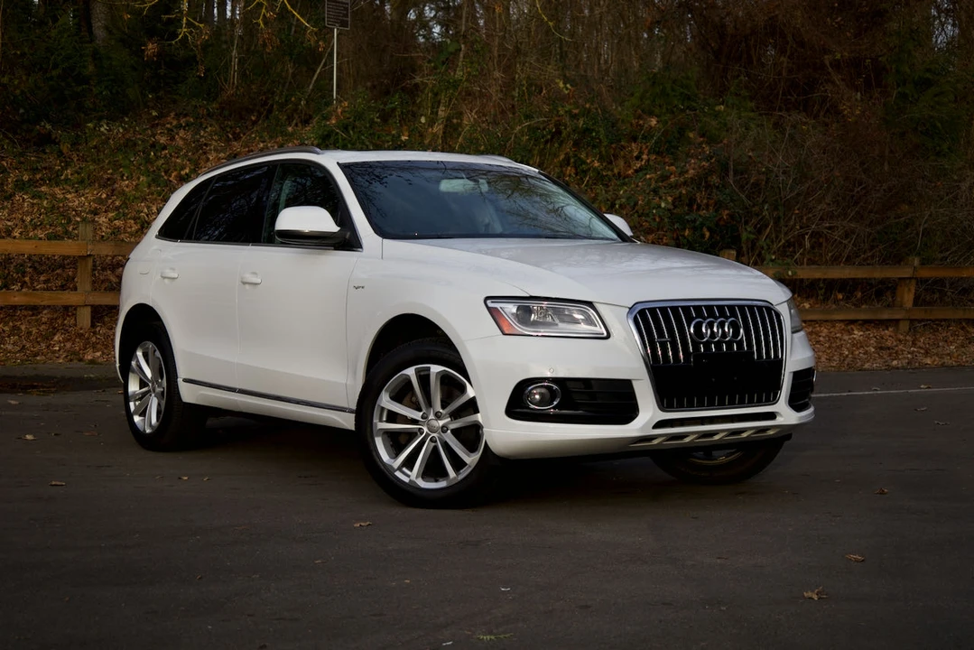 2013 Audi 8R Q5 - Image 3 of 31