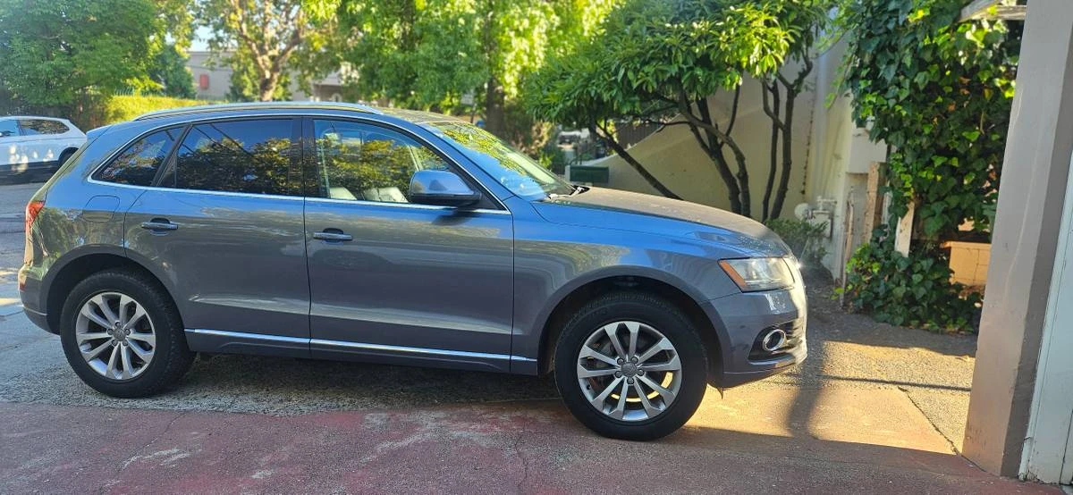 2013 Audi 8R Q5 - Image 2 of 24