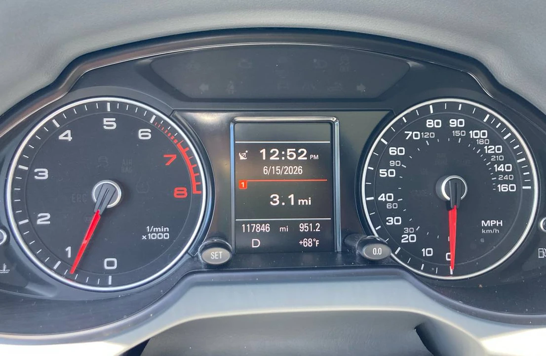 2013 Audi 8R Q5 - Image 9 of 12