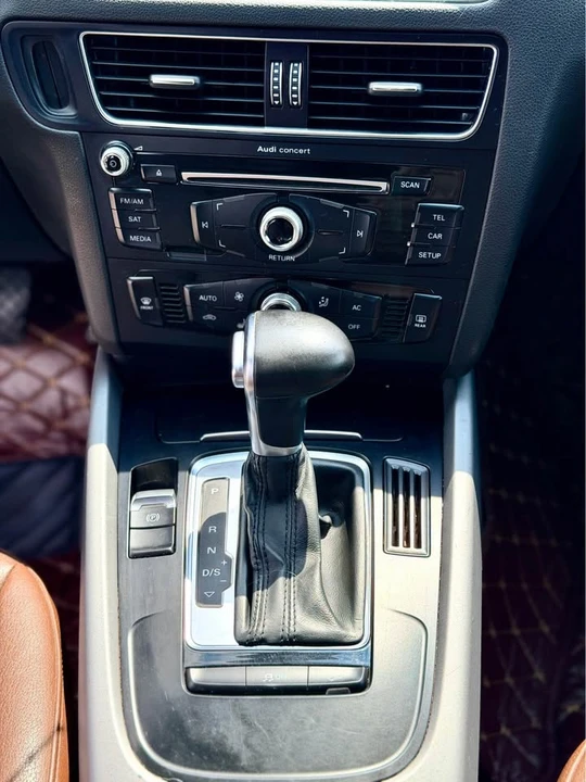 2013 Audi 8R Q5 - Image 13 of 20