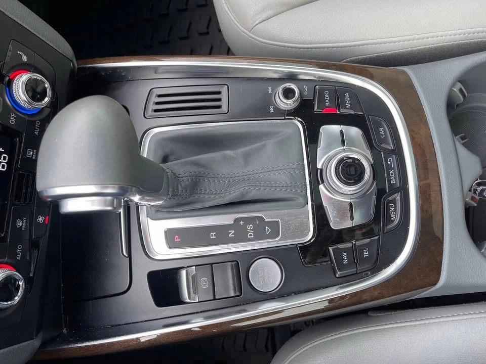 2013 Audi 8R Q5 - Image 16 of 17