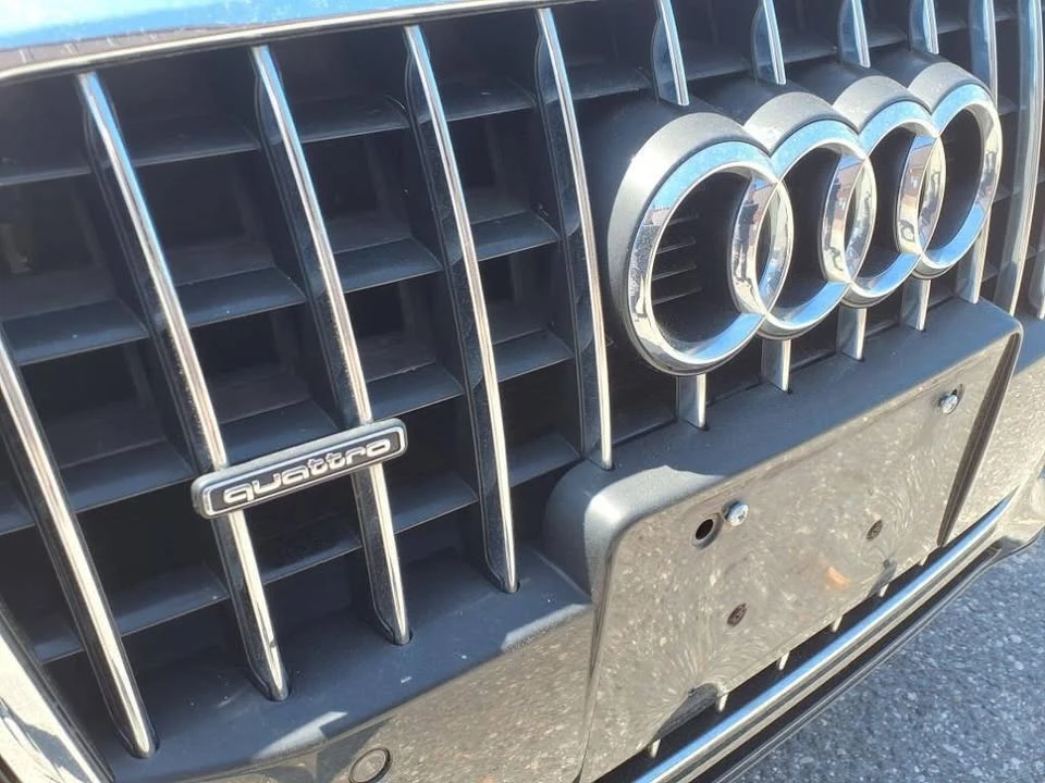 2013 Audi 8R Q5 - Image 10 of 20