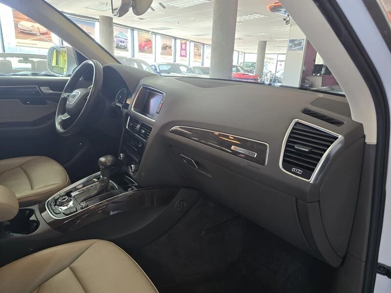 2013 Audi 8R Q5 - Image 12 of 20