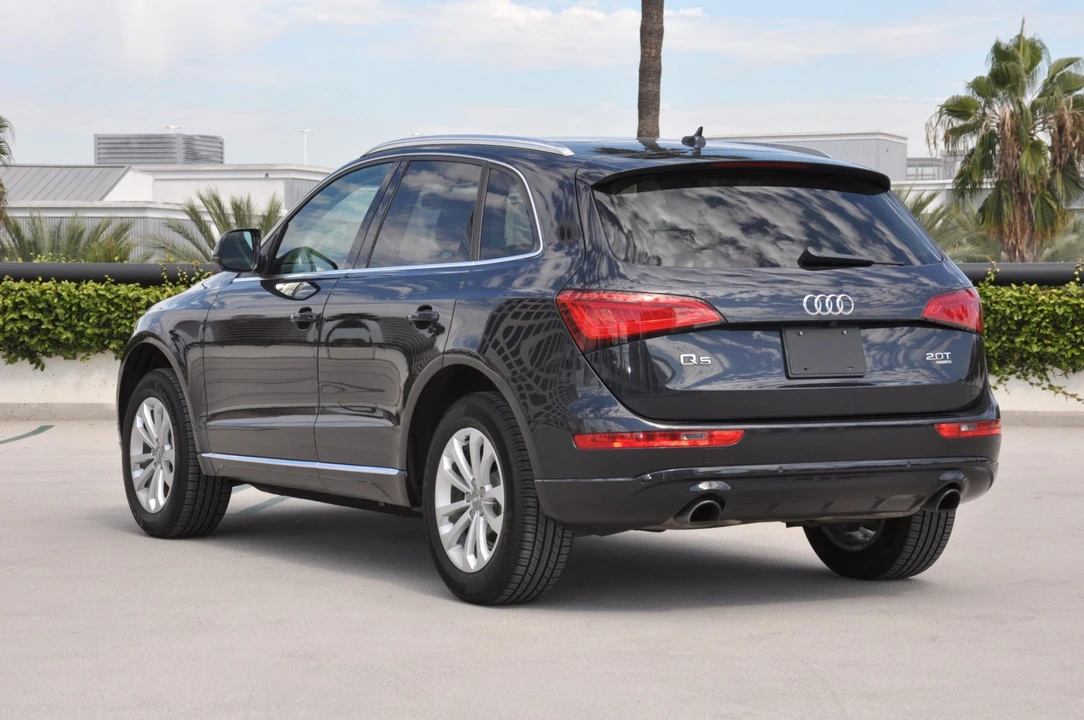 2013 Audi 8R Q5 - Image 8 of 31