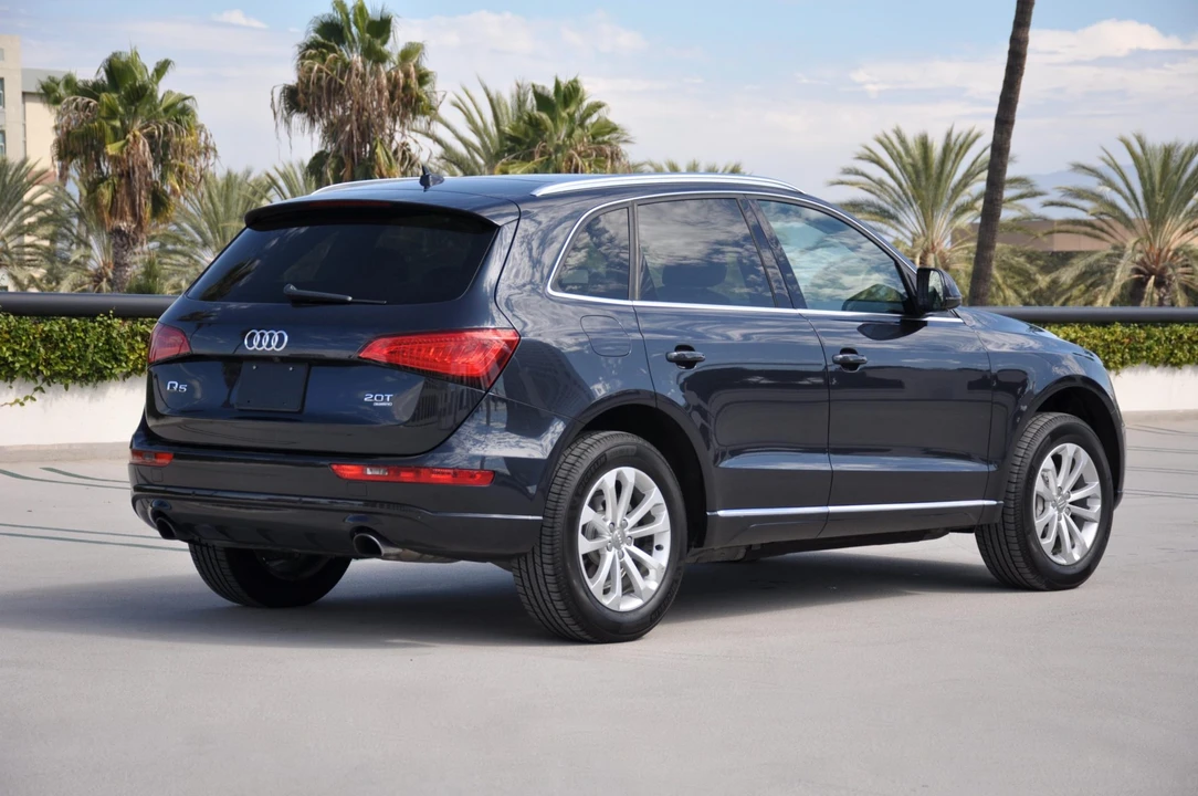 2013 Audi 8R Q5 - Image 12 of 31