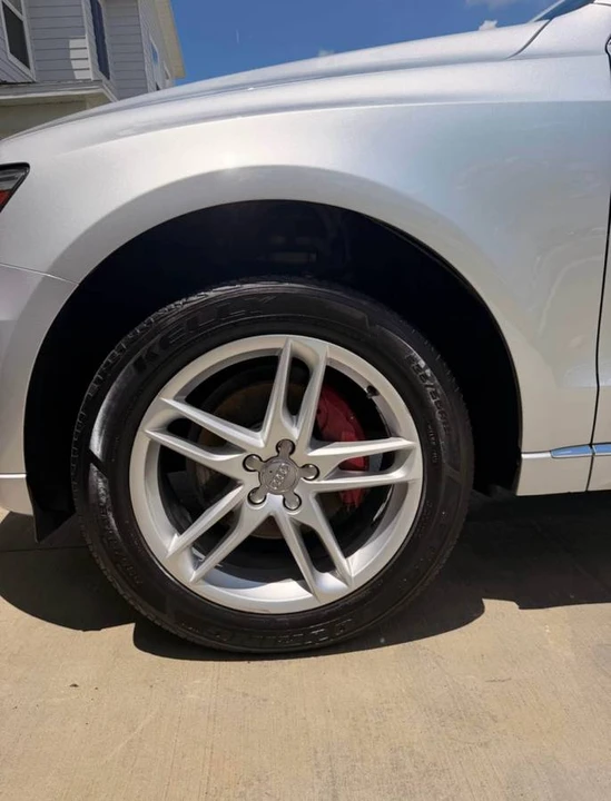 2013 Audi 8R Q5 - Image 11 of 16