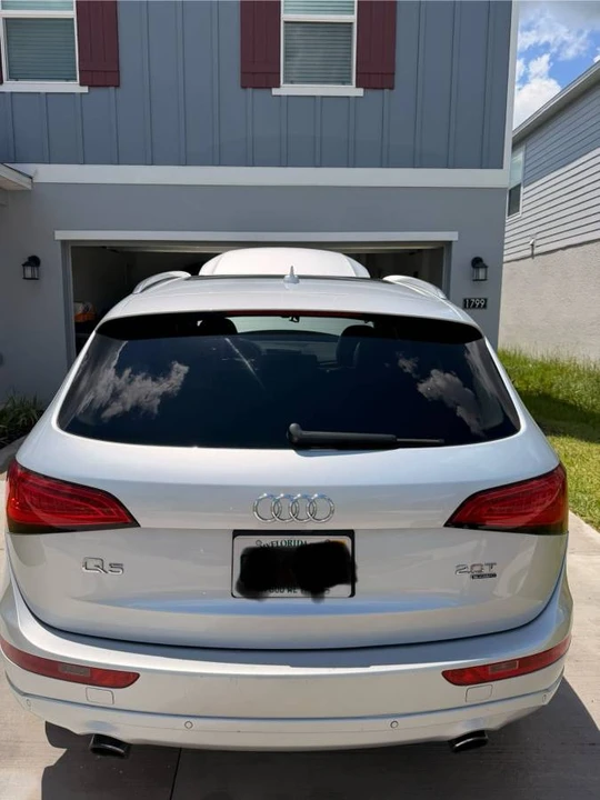 2013 Audi 8R Q5 - Image 2 of 18