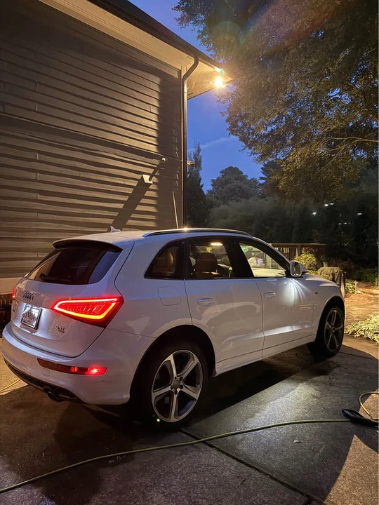 2013 Audi 8R Q5 - Image 2 of 6