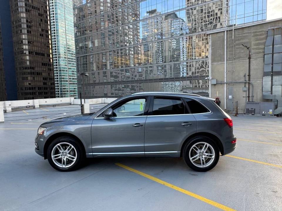 2013 Audi 8R Q5 - Image 2 of 19