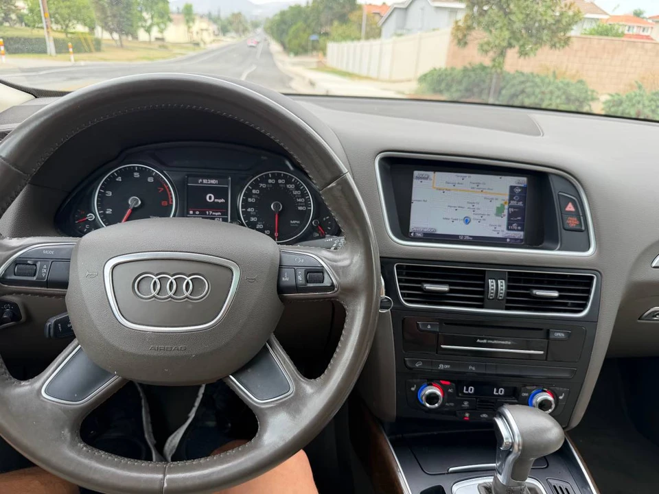 2013 Audi 8R Q5 - Image 12 of 13
