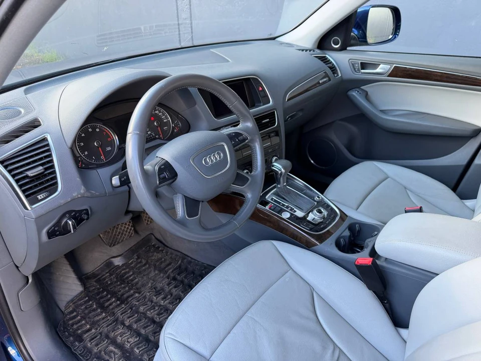 2013 Audi 8R Q5 - Image 10 of 19