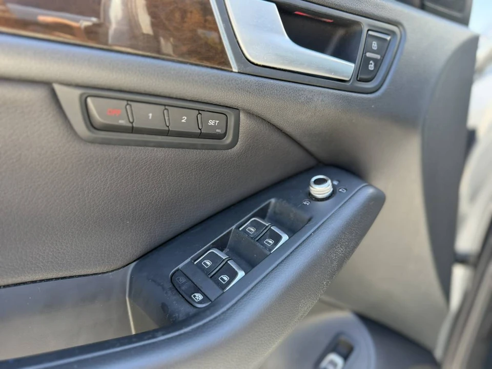 2013 Audi 8R Q5 - Image 12 of 17