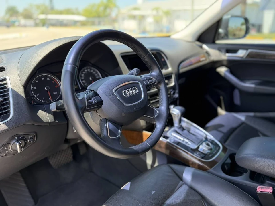 2013 Audi 8R Q5 - Image 9 of 17