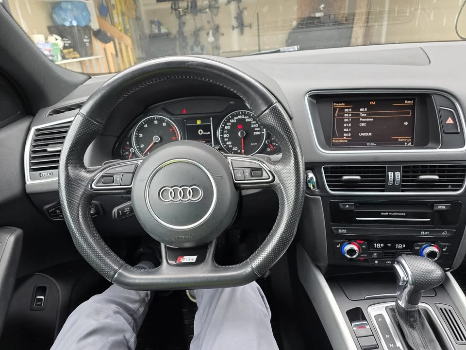 2013 Audi 8R Q5 - Image 9 of 16