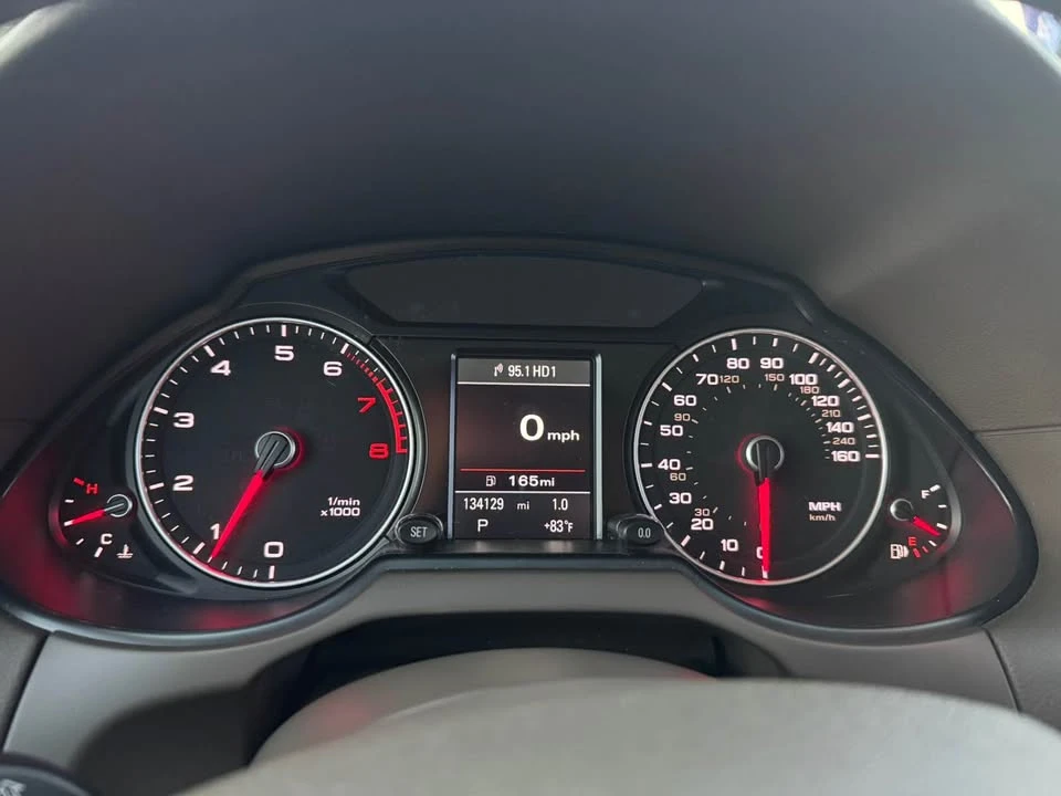 2013 Audi 8R Q5 - Image 12 of 16