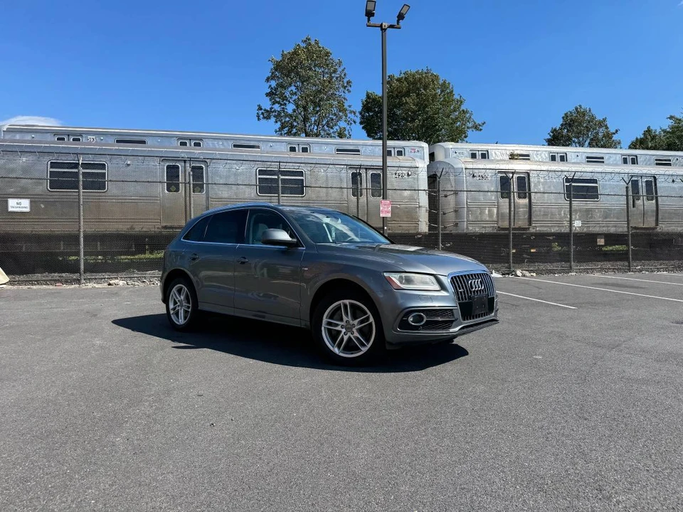 2013 Audi 8R Q5 - Image 6 of 20