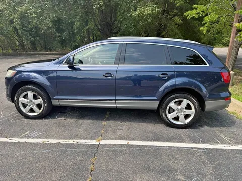 2013 Audi Q7 2.0T Premium Sport Utility 4D