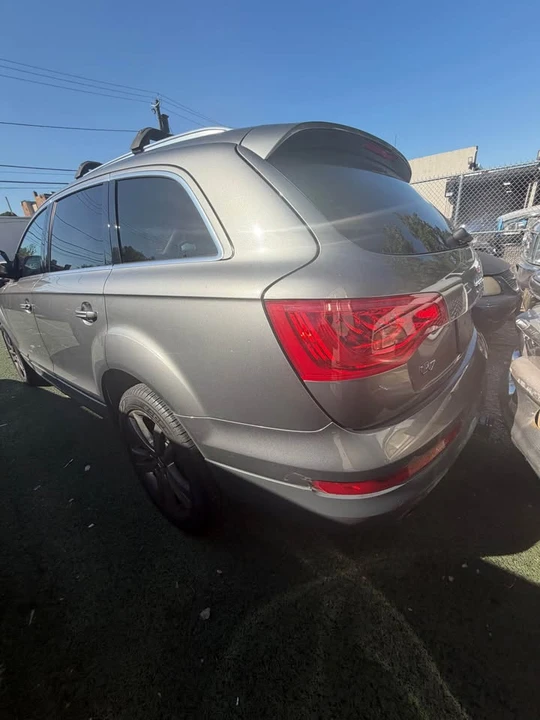 2013 Audi 4L Q7 - Image 5 of 6