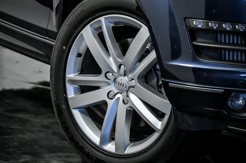 2013 Audi 4L Q7 - Image 3 of 21