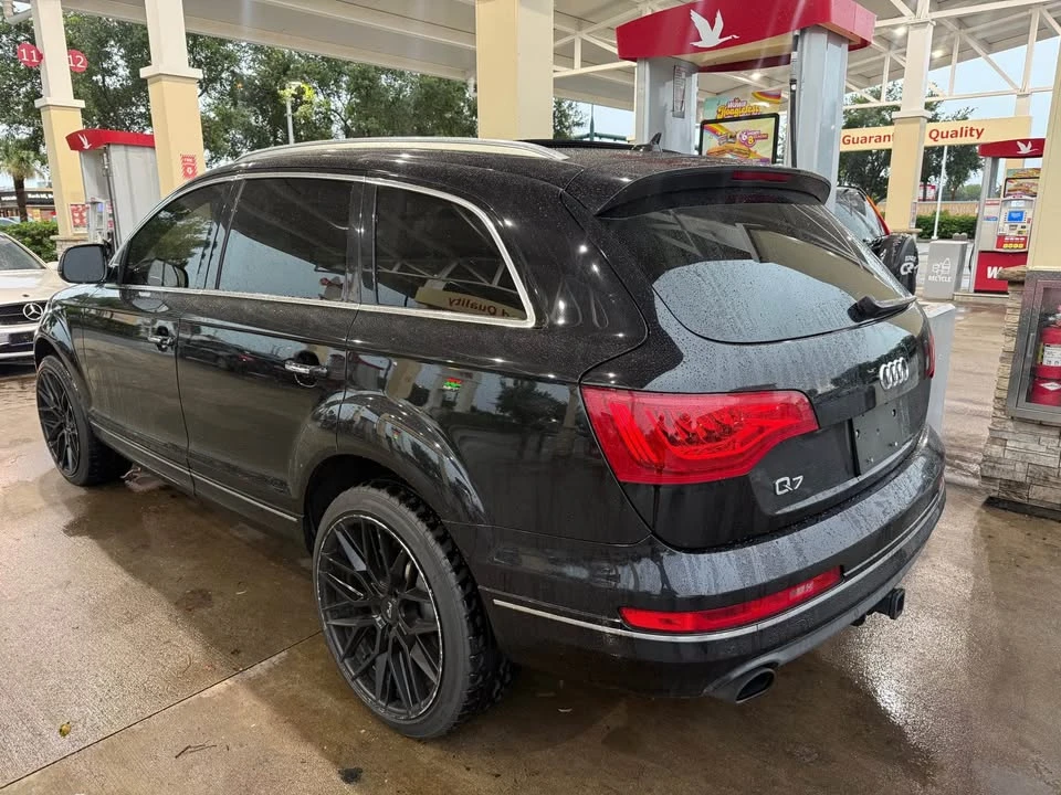 2013 Audi 4L Q7 - Image 2 of 15