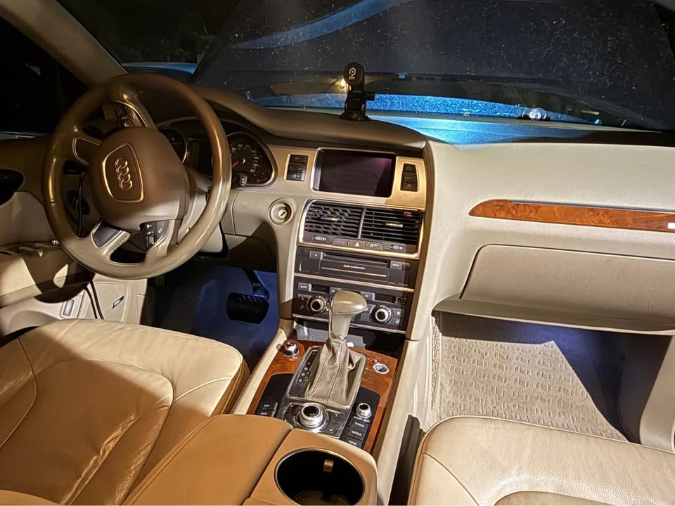 2013 Audi 4L Q7 - Image 2 of 18