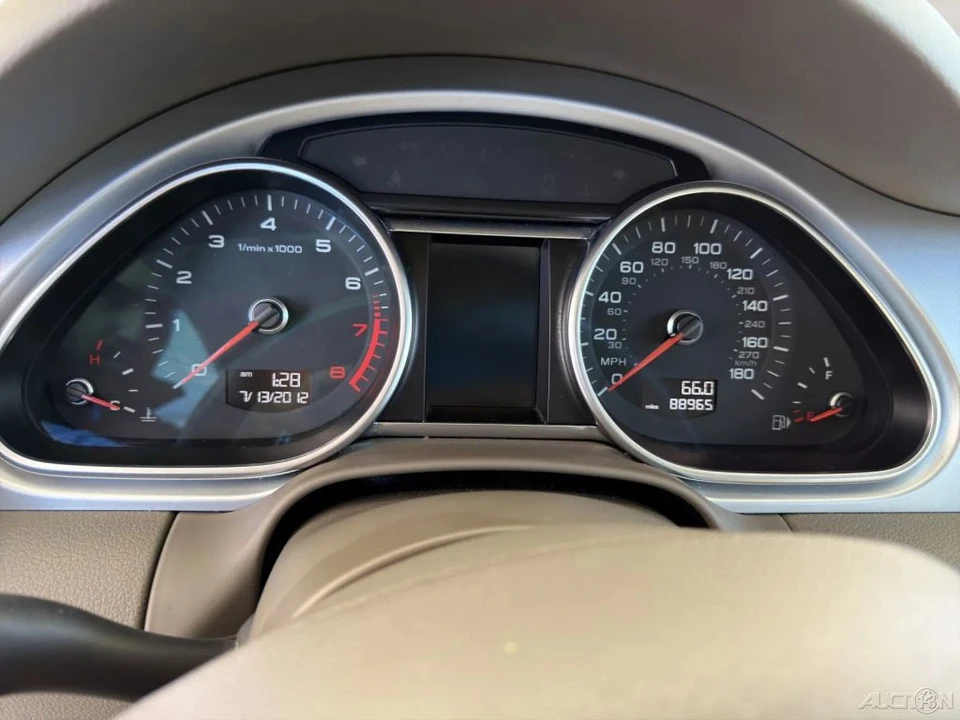 2013 Audi 4L Q7 - Image 11 of 24