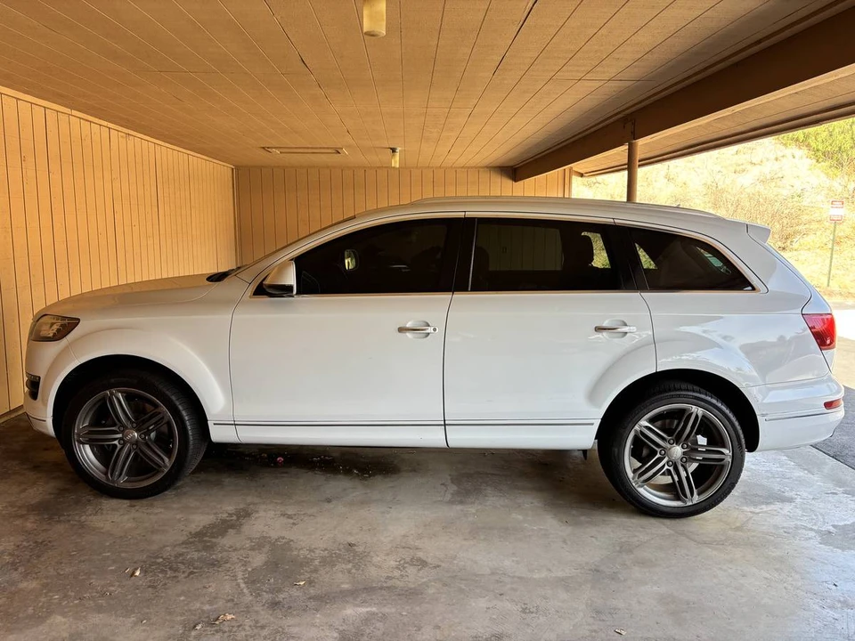 2013 Audi 4L Q7 - Image 2 of 5