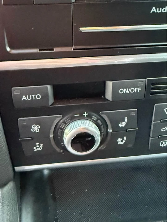 2013 Audi 4L Q7 - Image 10 of 21