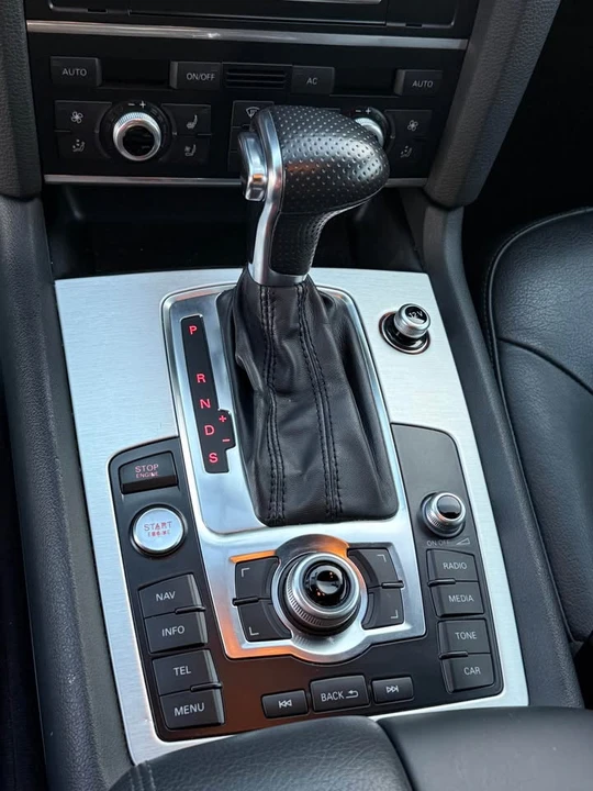 2013 Audi 4L Q7 - Image 7 of 21