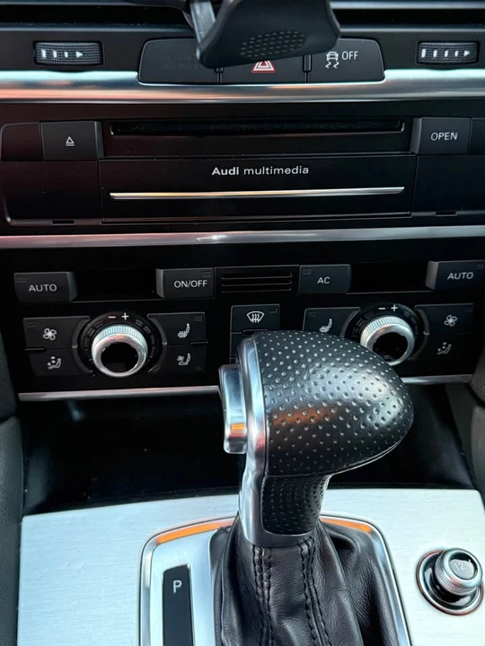 2013 Audi 4L Q7 - Image 9 of 21