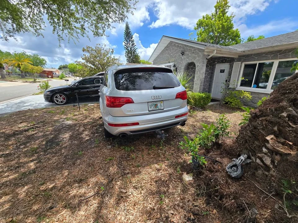 2013 Audi 4L Q7 - Image 2 of 20