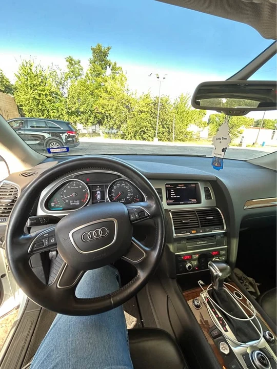 2013 Audi 4L Q7 - Image 2 of 10