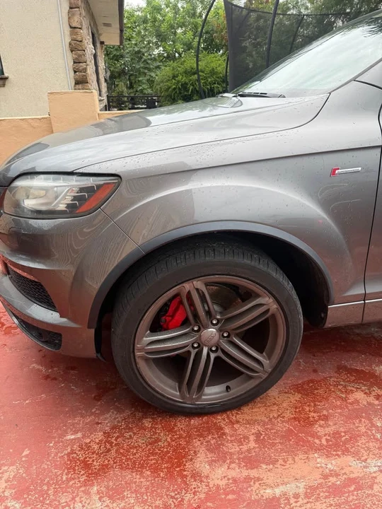 2013 Audi 4L Q7 - Image 2 of 8