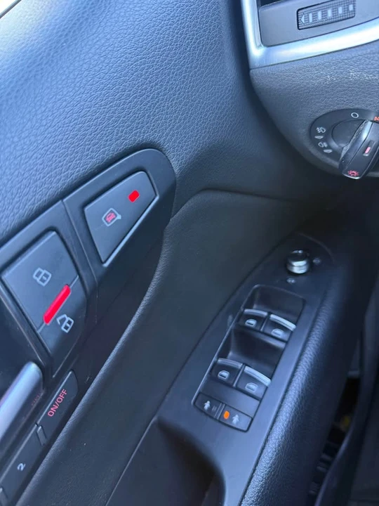 2013 Audi 4L Q7 - Image 8 of 10