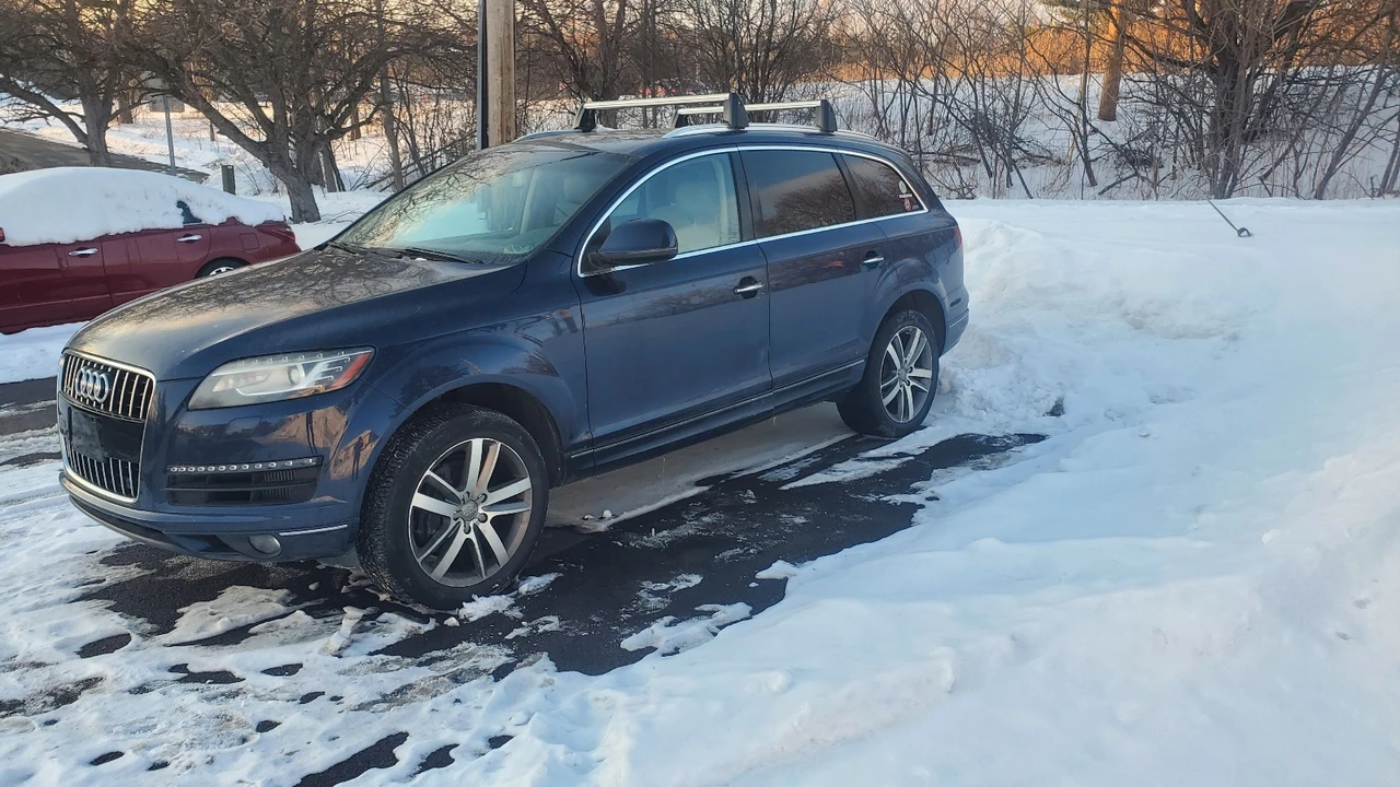 2013 Audi 4L Q7 - Image 2 of 3