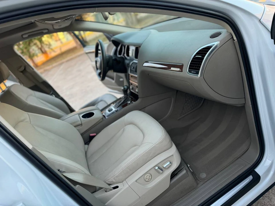 2013 Audi 4L Q7 - Image 19 of 24