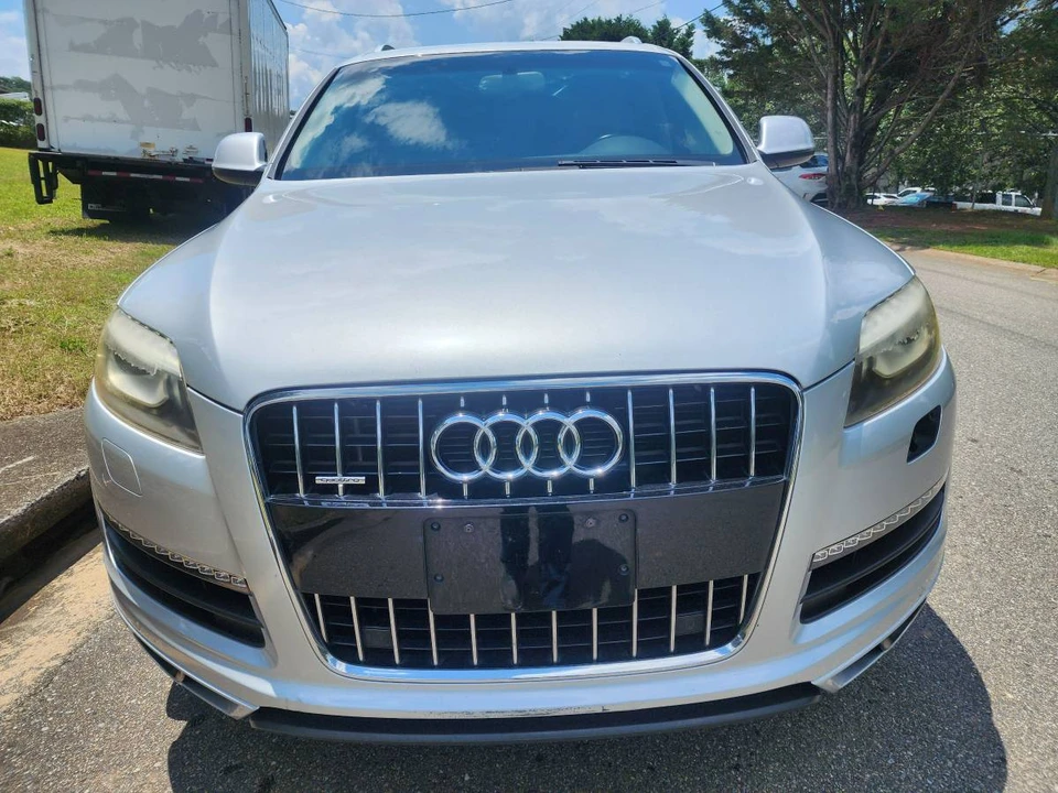2013 Audi 4L Q7 - Image 2 of 16