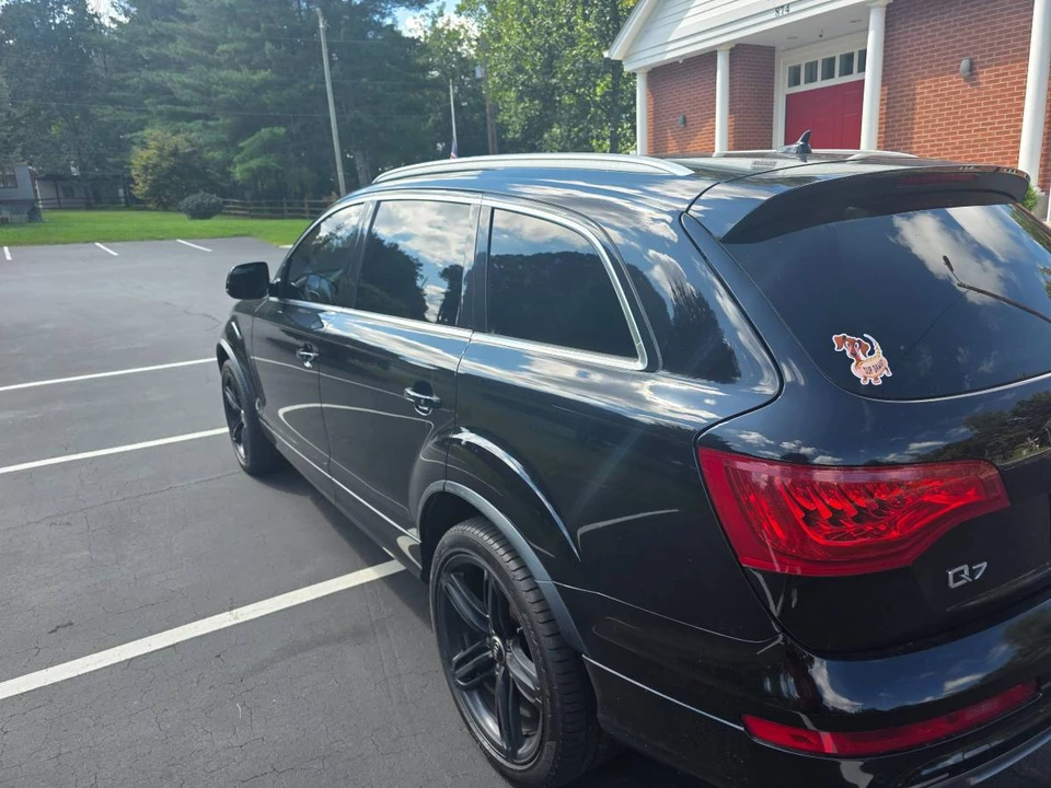 2013 Audi 4L Q7 - Image 2 of 10