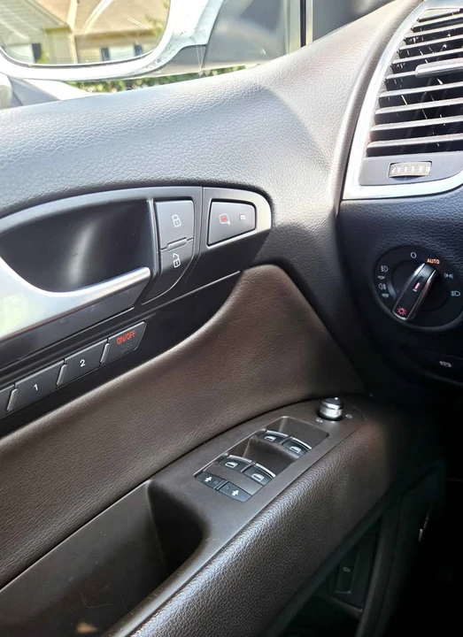 2013 Audi 4L Q7 - Image 5 of 14