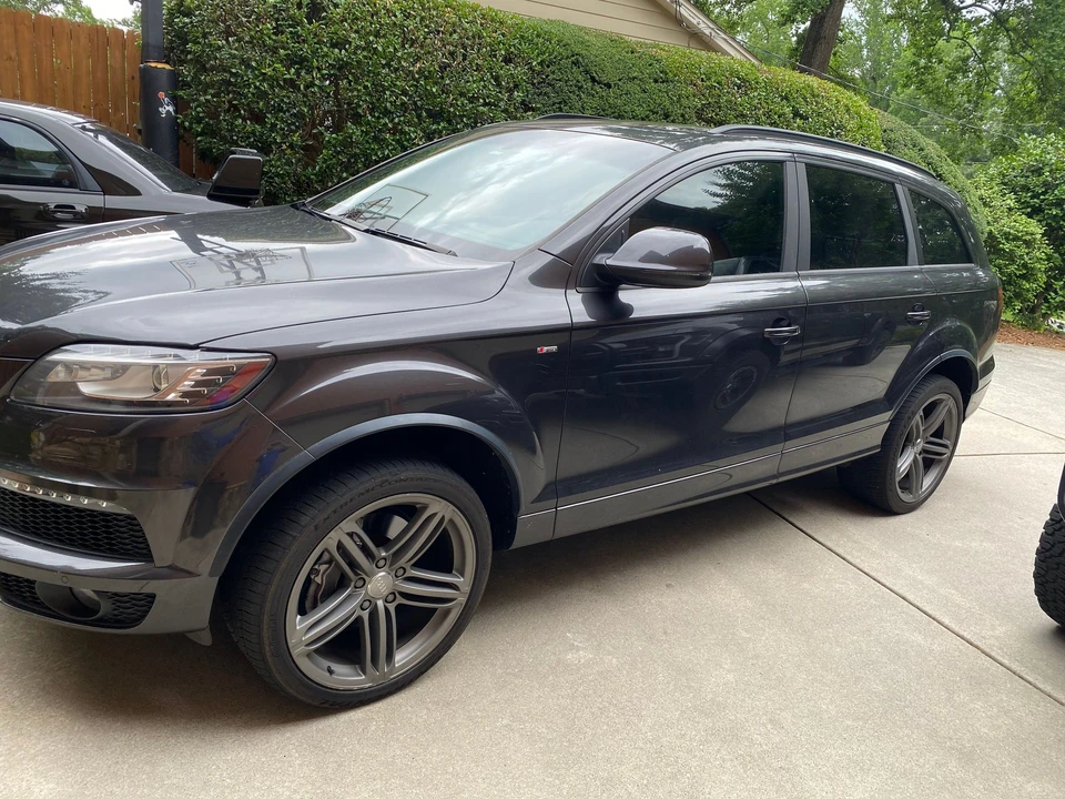 2013 Audi 4L Q7 - Image 2 of 10