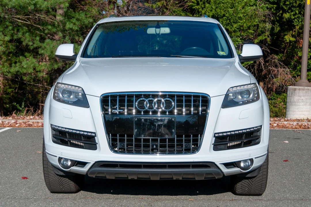 2013 Audi 4L Q7 - Image 2 of 31