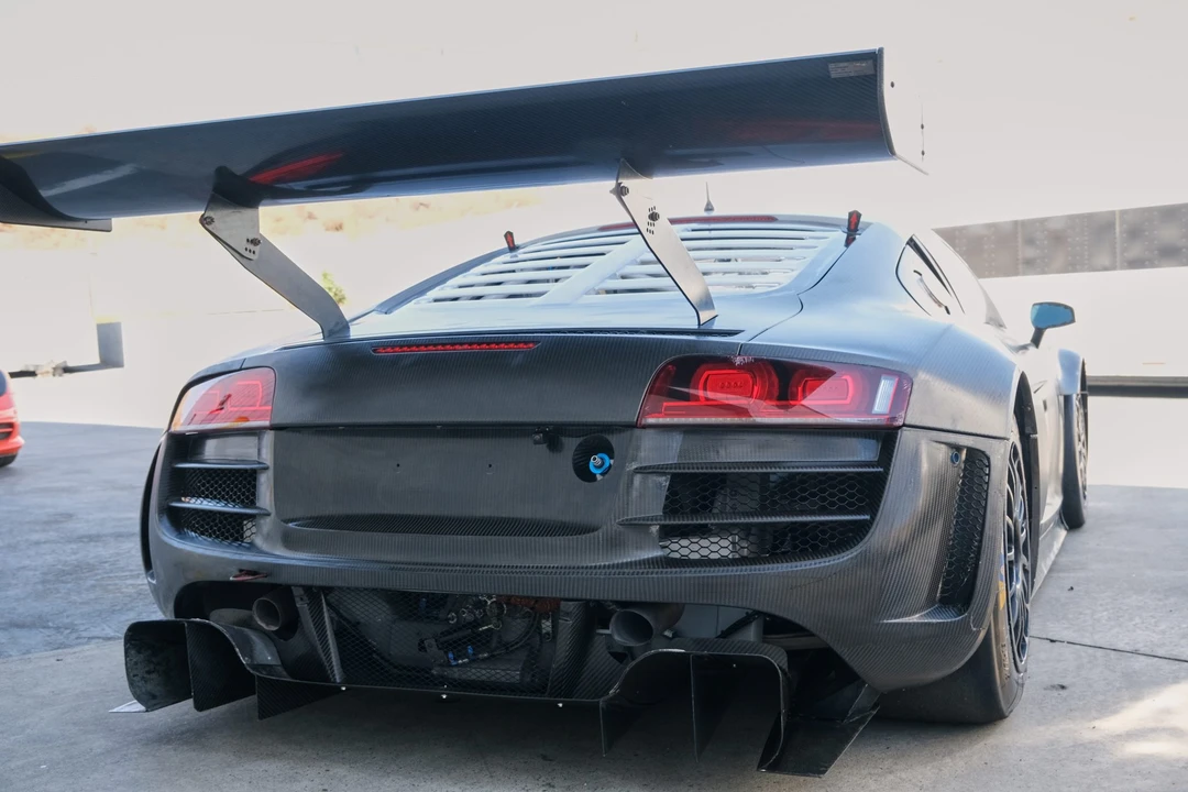 2013 Audi 42 R8 - Image 7 of 31