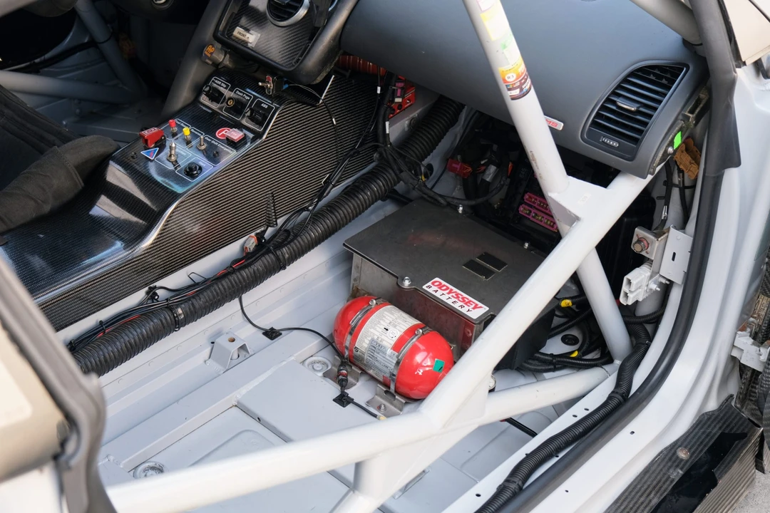2013 Audi 42 R8 - Image 27 of 31