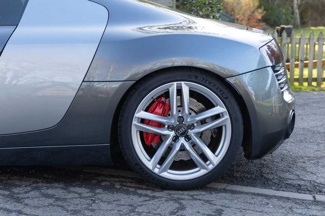 2013 Audi 42 R8 - Image 12 of 30